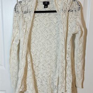 Elegant Cream Lace Cardigan